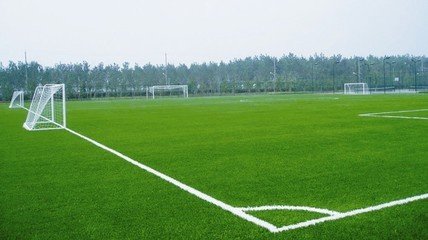 笼式足球场、五人制足球、人造草坪维护等运动场地施工就来陕西世勇正德体育