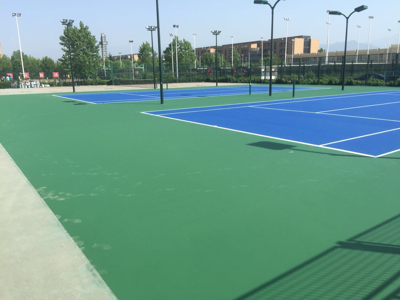 绿土网球场：日渐衰落的第四种网球场地-【正德体育】