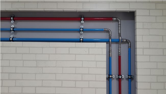 不锈钢保温管又称薄壁不锈钢水管覆塑，304不锈钢管