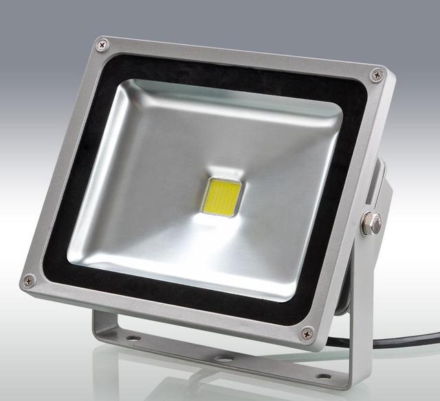 陕西工业厂房使用的LED工矿灯具有哪些优势？