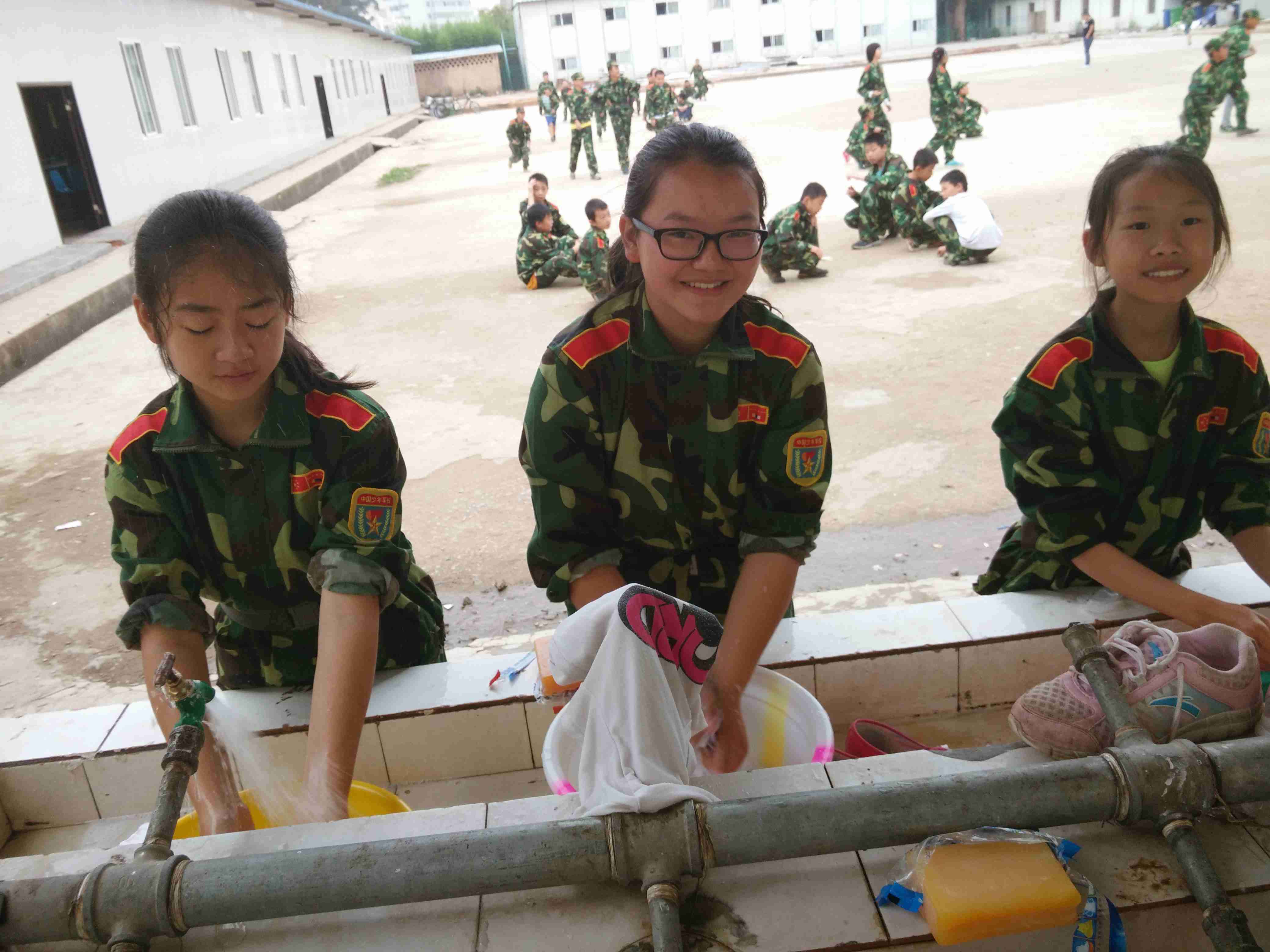 云南夏令营中心给孩子真正的去独立一次