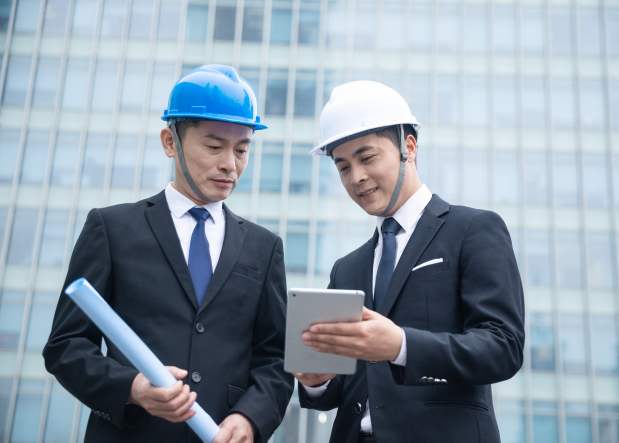 建筑企业施工中的三类人员是什么？