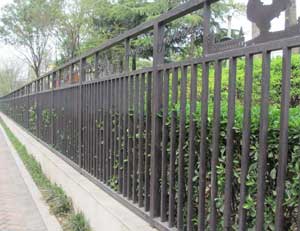 深圳铁艺围墙护栏