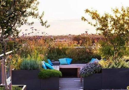 西安屋顶花园植物搭配这样做会更漂亮！