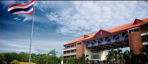 为什么选择曼谷皇家理工大学留学？