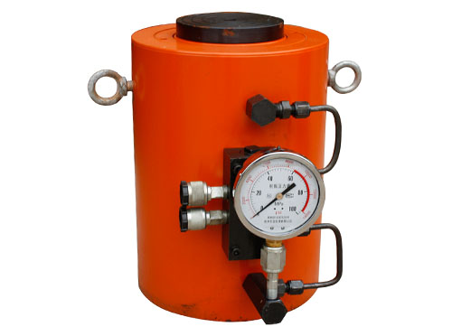 500吨液压油缸完美的产品精湛的技术德州万泰液压机具有限公司