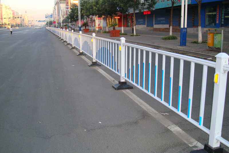道路護欄