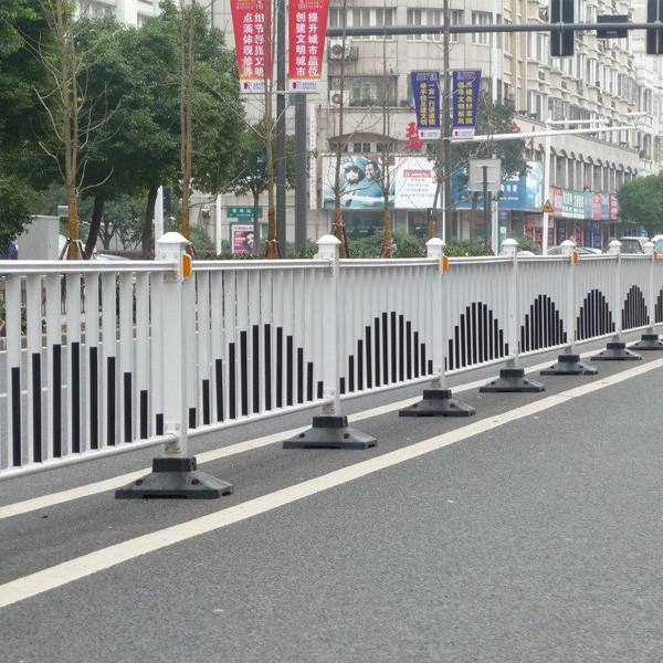 道路隔離護欄