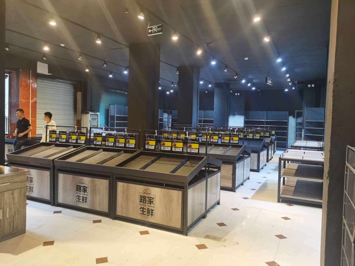 展柜钢木货架