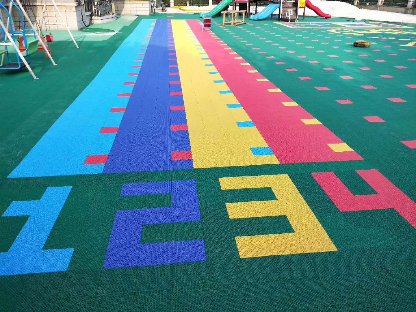 幼儿园塑胶地板的地面选择材料有哪些？