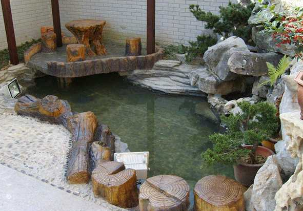 庭院假山魚池