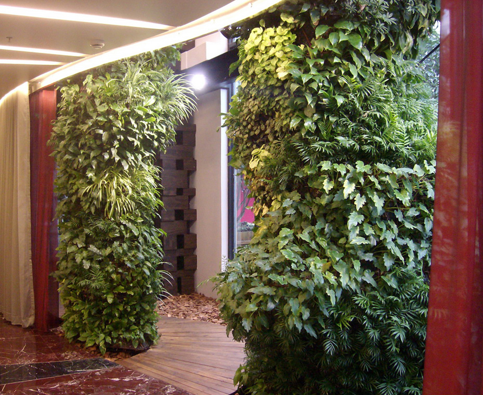 门柱植物墙