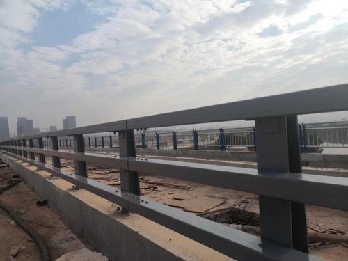 榆次/忻州桥梁护栏的环保工作是很重要的