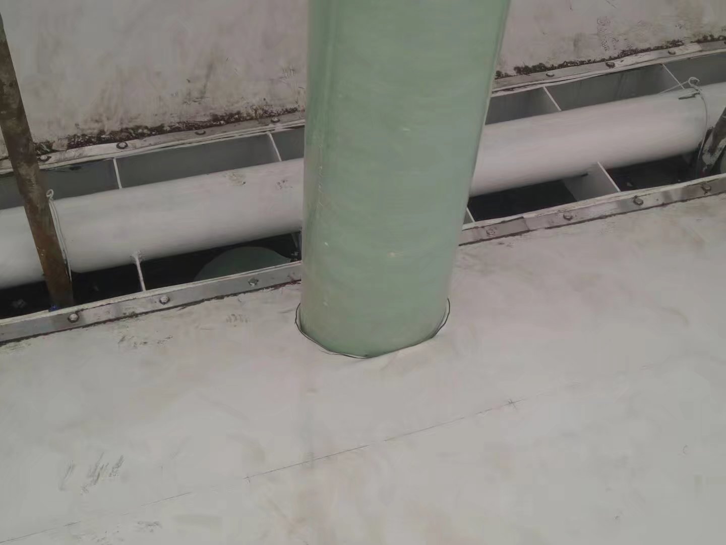 枣庄华润造纸厂污水池加盖案例