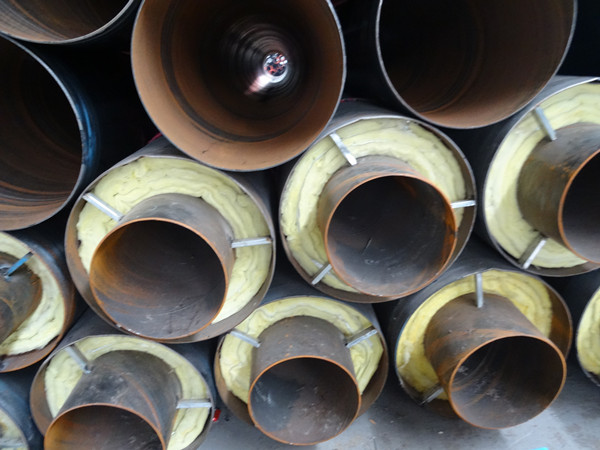 辽宁地区钢套钢蒸汽保温管采用以管道支架与钢外钢套管内壁之间作为滑动界面的结构形式