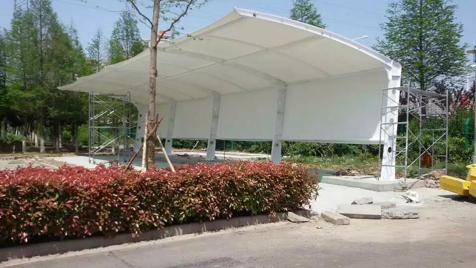 胶州南服务区充电桩车棚