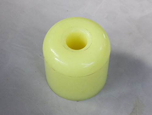 聚氨酯材料球墨罐的不粘壁取决于其表面的弹性和光洁度