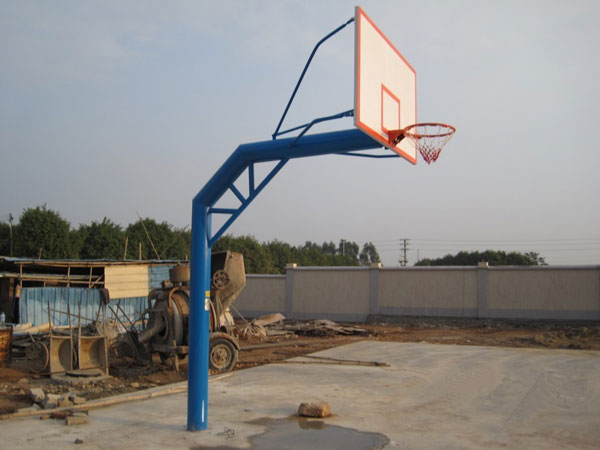 购买新疆篮球架想了解篮球架的安全稳固性去找新嘉城市政设施有限公司专业厂家