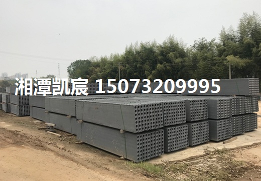 復合夾芯輕質隔墻板