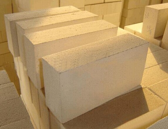 选购高铝砖时，山东耐火材料厂家建议先看高铝砖具不具有这三大优越性