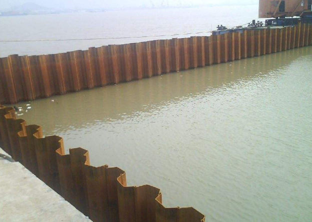 襄陽鋼板樁生產廠家分享鋼板樁在下水道中的應用