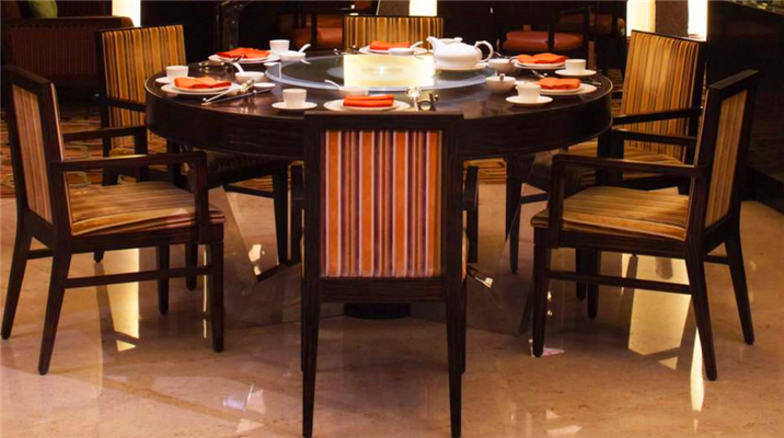 襄阳酒店桌椅厂家教你襄阳酒店桌椅的选购技巧，避免进入误区