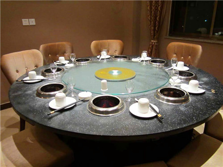酒店务必要根据整体风格来选购襄阳酒店餐桌椅