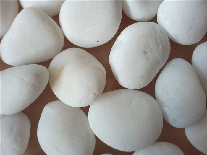 純白鵝卵石3-4cm