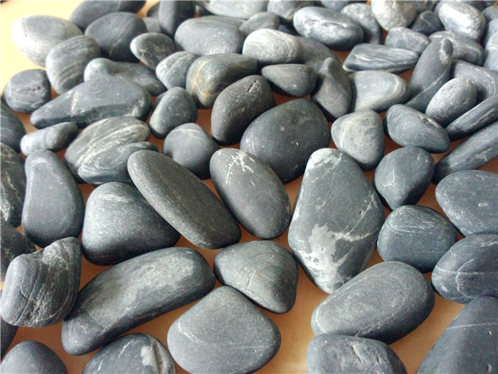天然黑色鹅卵石3-4cm