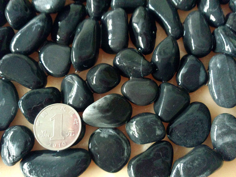 黑色鹅卵石2-3cm