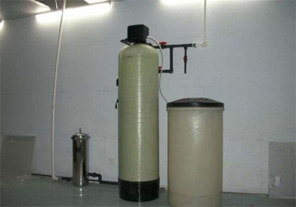 工業軟化水設備
