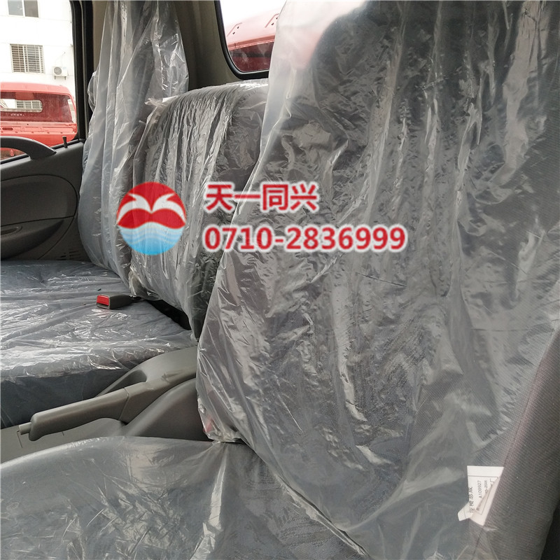 1880东风福瑞卡驾驶室