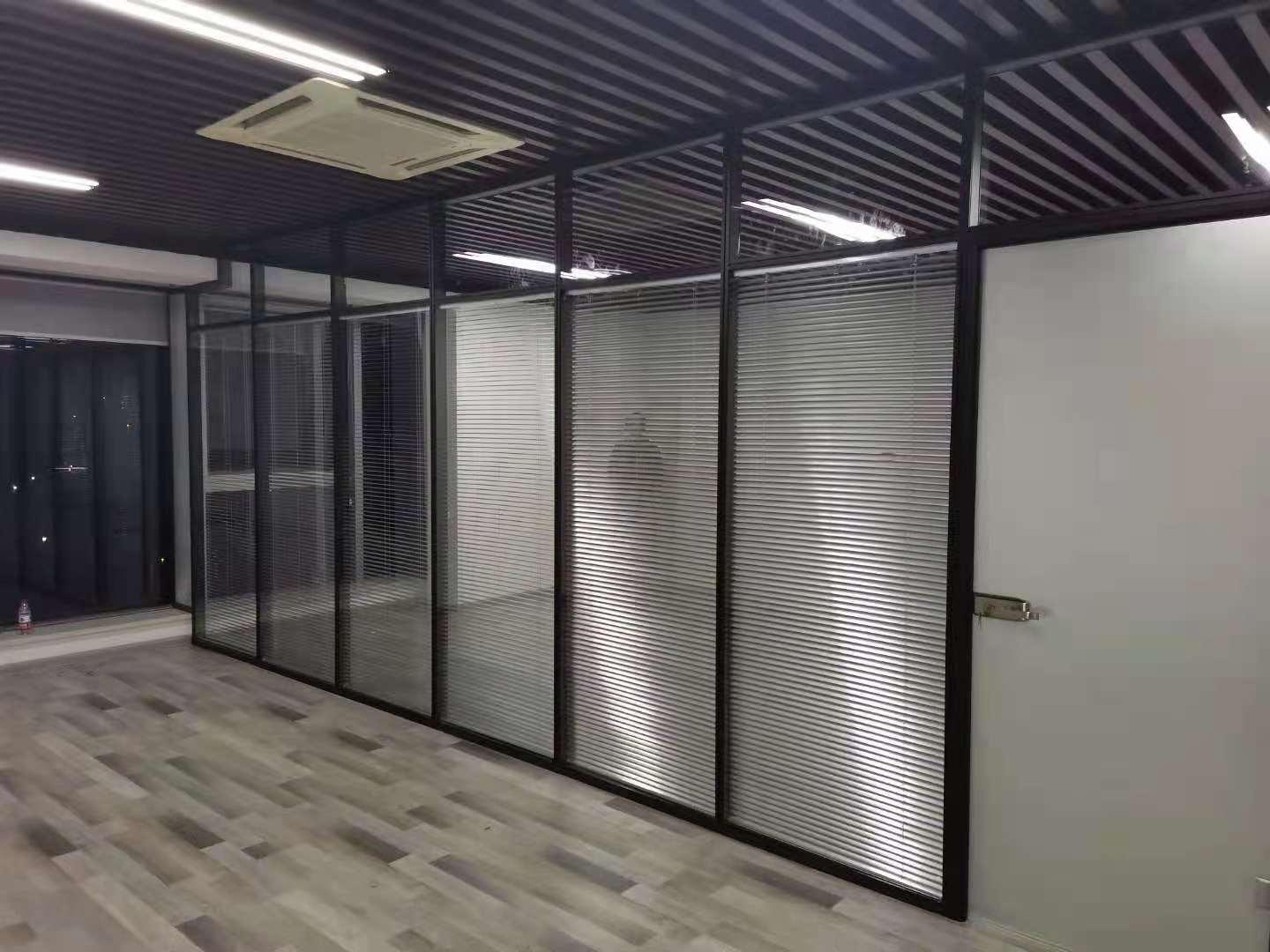 图片描述