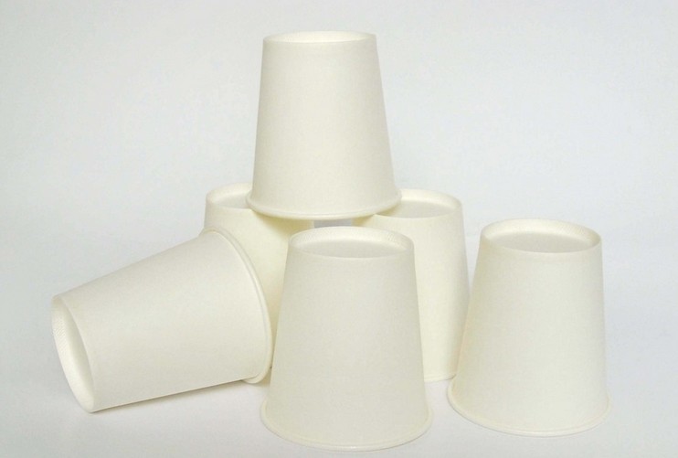 一次性塑料杯定做厂家告诉您常用的填充塑料材料包括哪些