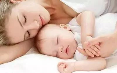 惊！给宝宝睡平头是天大的误区别这么睡了！