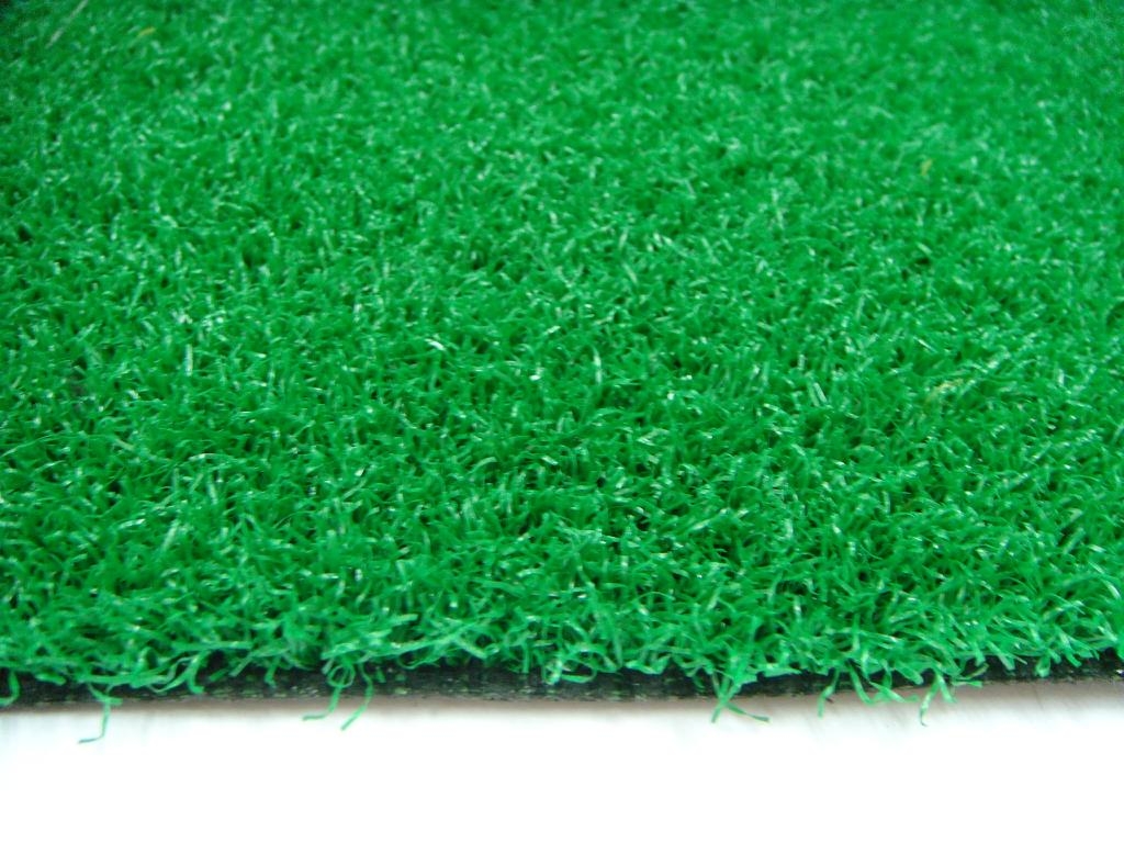 仿真草皮地毯适用范围广绒密度高经久耐用受到一致好评