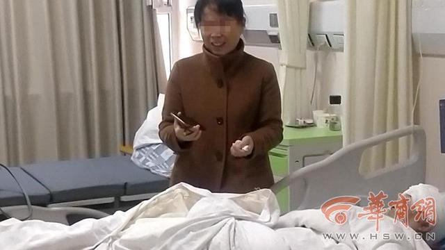 福建電動伸縮門代理廠家解析86歲老人被四條狗撕咬！！！