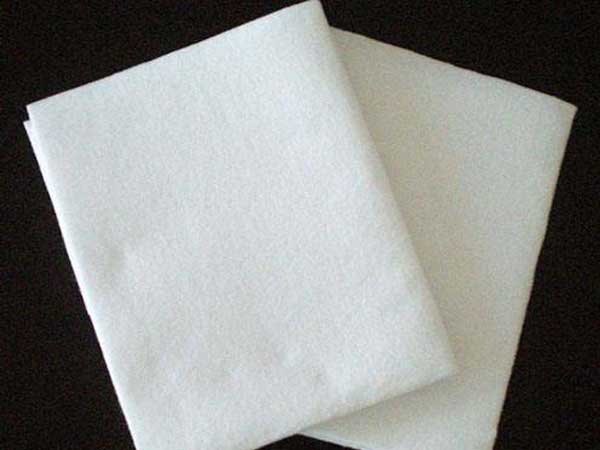 新疆叶茂布料辅料加工——喷胶棉的两大分类