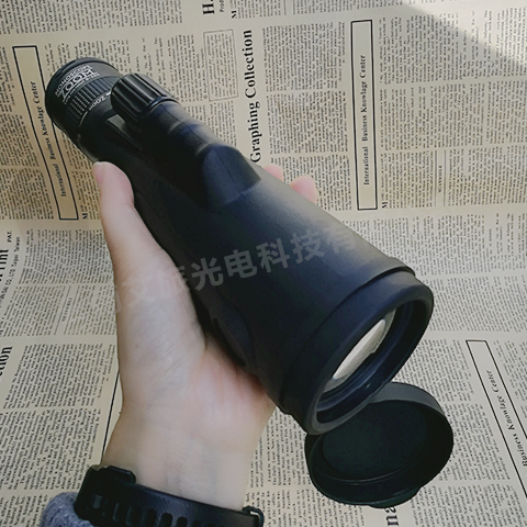 LV815D型单筒望远镜