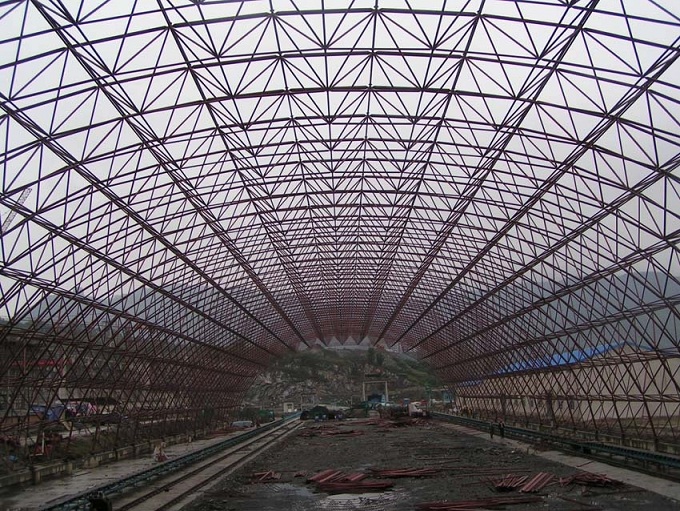 网架钢结构工程造型多变给屋面带来质感