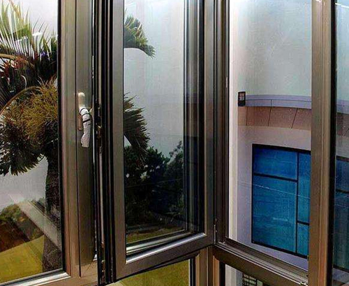 昆明门窗厂家介绍门窗设计有什么要求?要达到什么要求才合适?