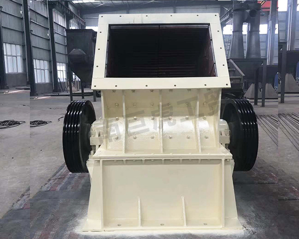 高效反擊破碎機