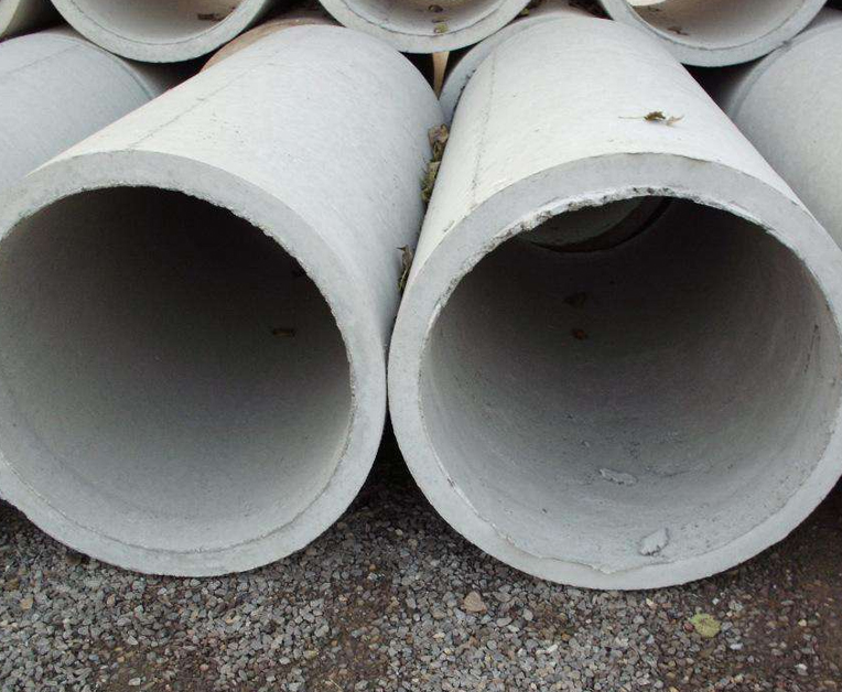 冬季水泥制品厂家应该如何更好的保养钢筋混凝土水泥管呢?