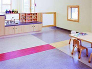 家用地板是选择PVC塑胶地板好还是木地板好?