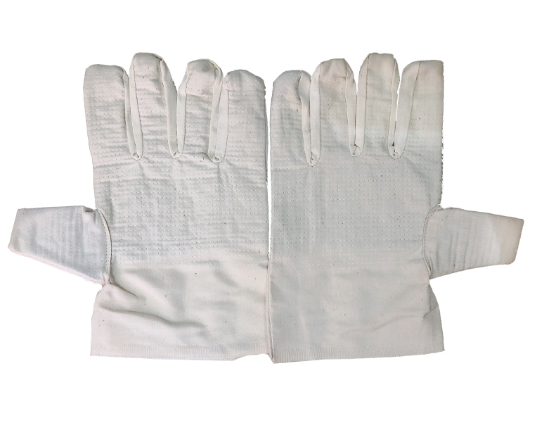 昆明劳保用品批发厂家的劳保手套一般都是采用什么裁剪方式