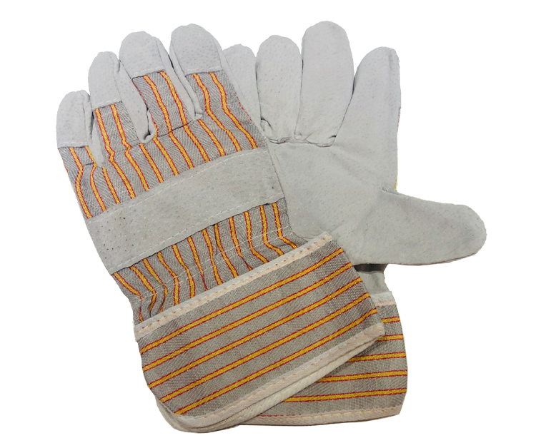 云南劳保用品批发厂告诉你劳保防护手套的正确选用方法