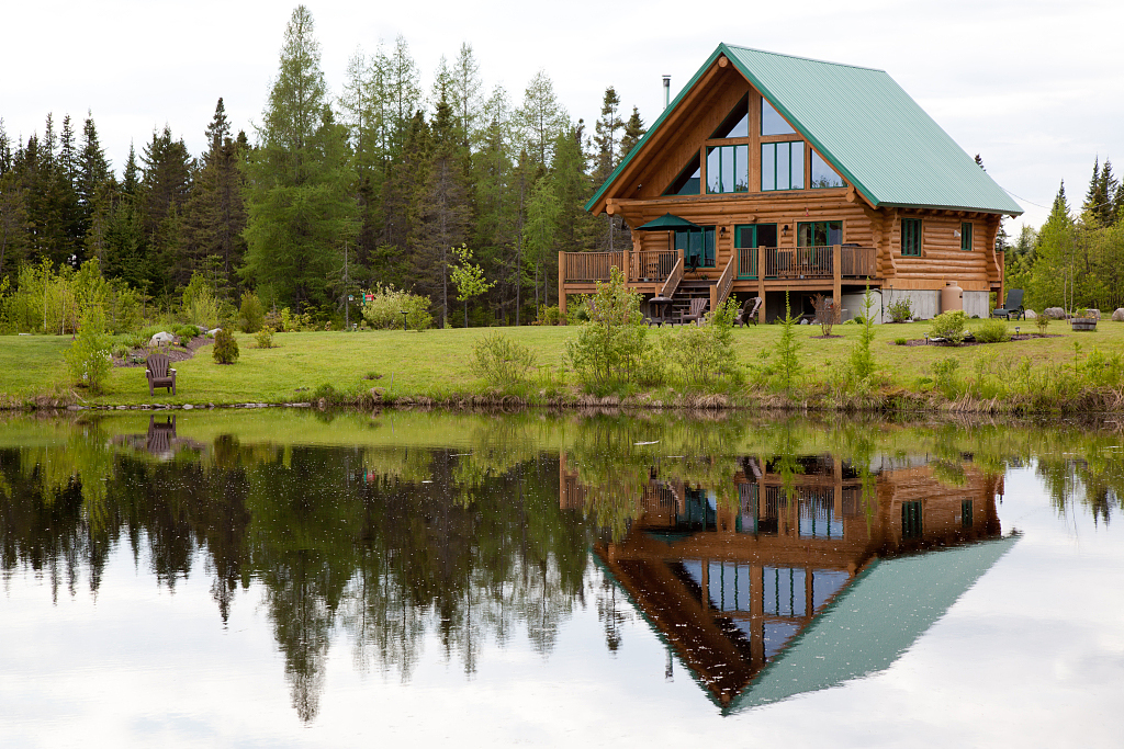 如果你渴望宁静的世界木屋别墅设计厂家的木屋可以满足你