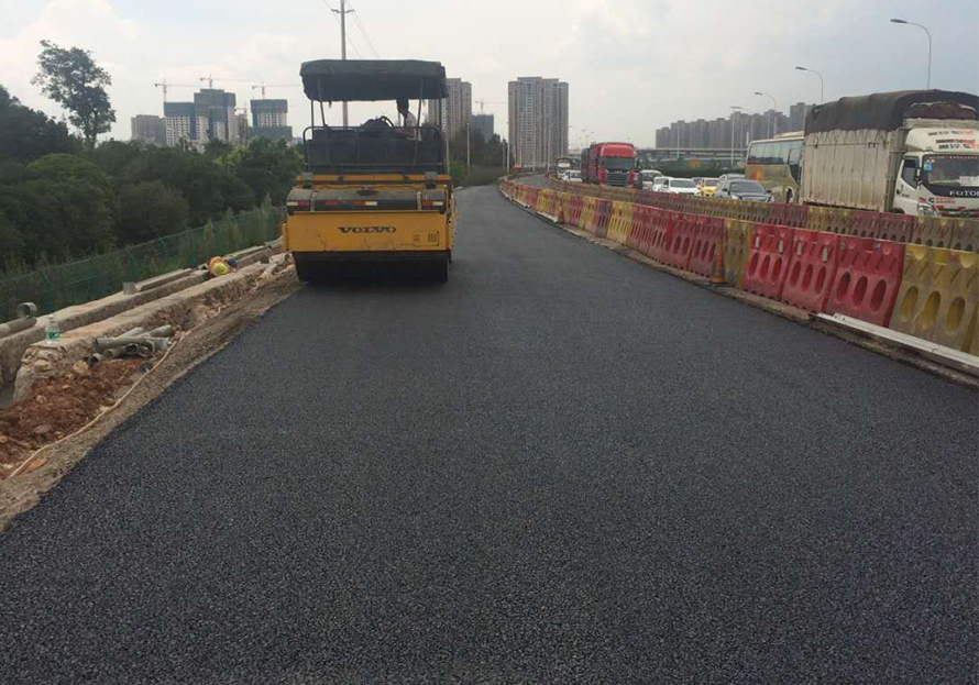 收費站道路瀝青路面施工