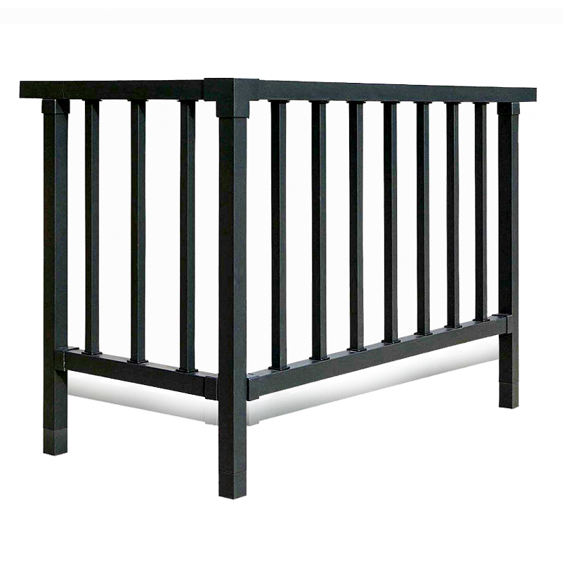 昆明锌钢阳台护栏公司生产的锌钢阳台护栏都覆盖了固定锌钢阳台护栏