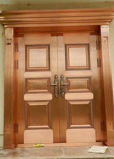 在云南别墅铜门购买时对于辨别真假铜门的方法您知道吗